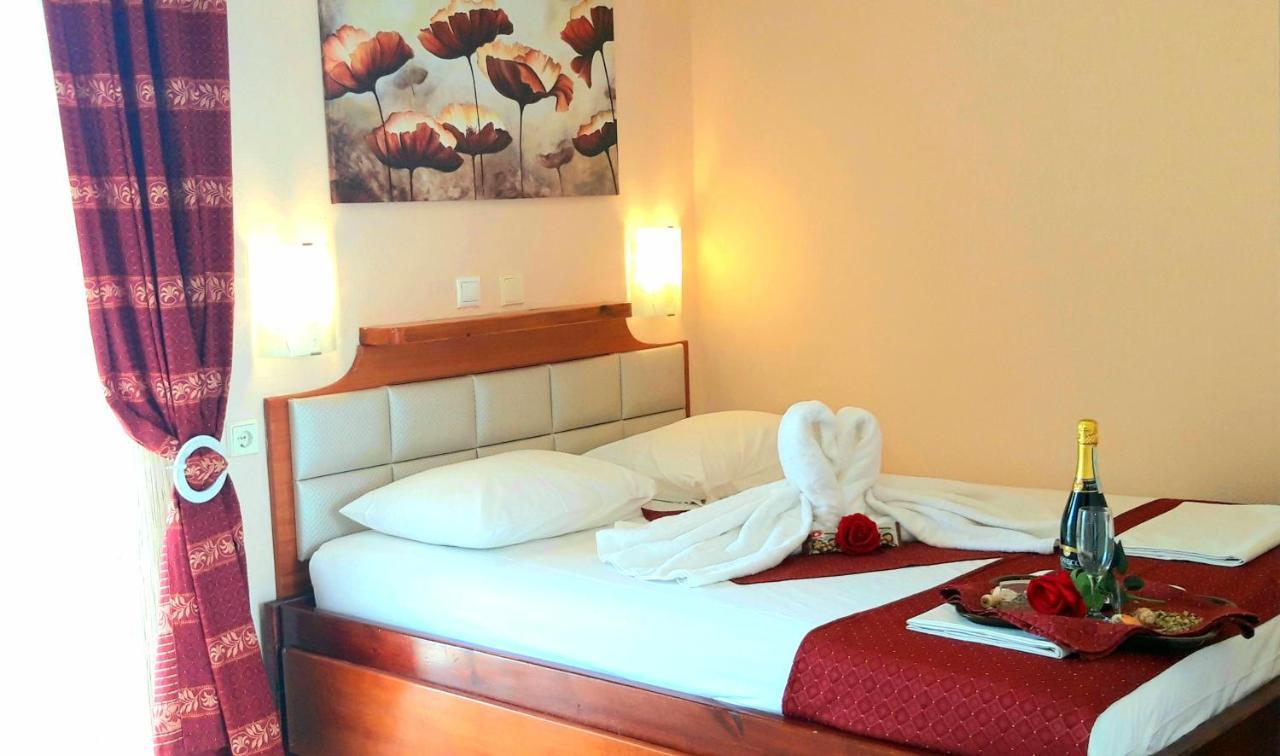 Apartmenthotel Sithon Sarti Eksteriør bilde